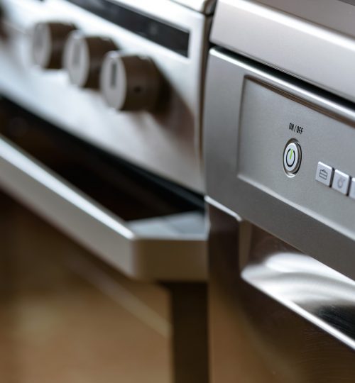 modern-kitchen-1772638_1920